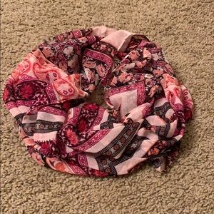Printed infinity scarf